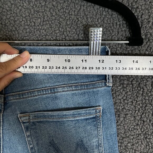 Mother The Looker Ankle Fray in Hey Sun Jeans - Women's Size 24 - Blue - Picture 5 of 10